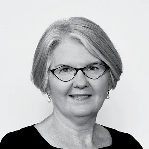 Ms Leeanne Bond